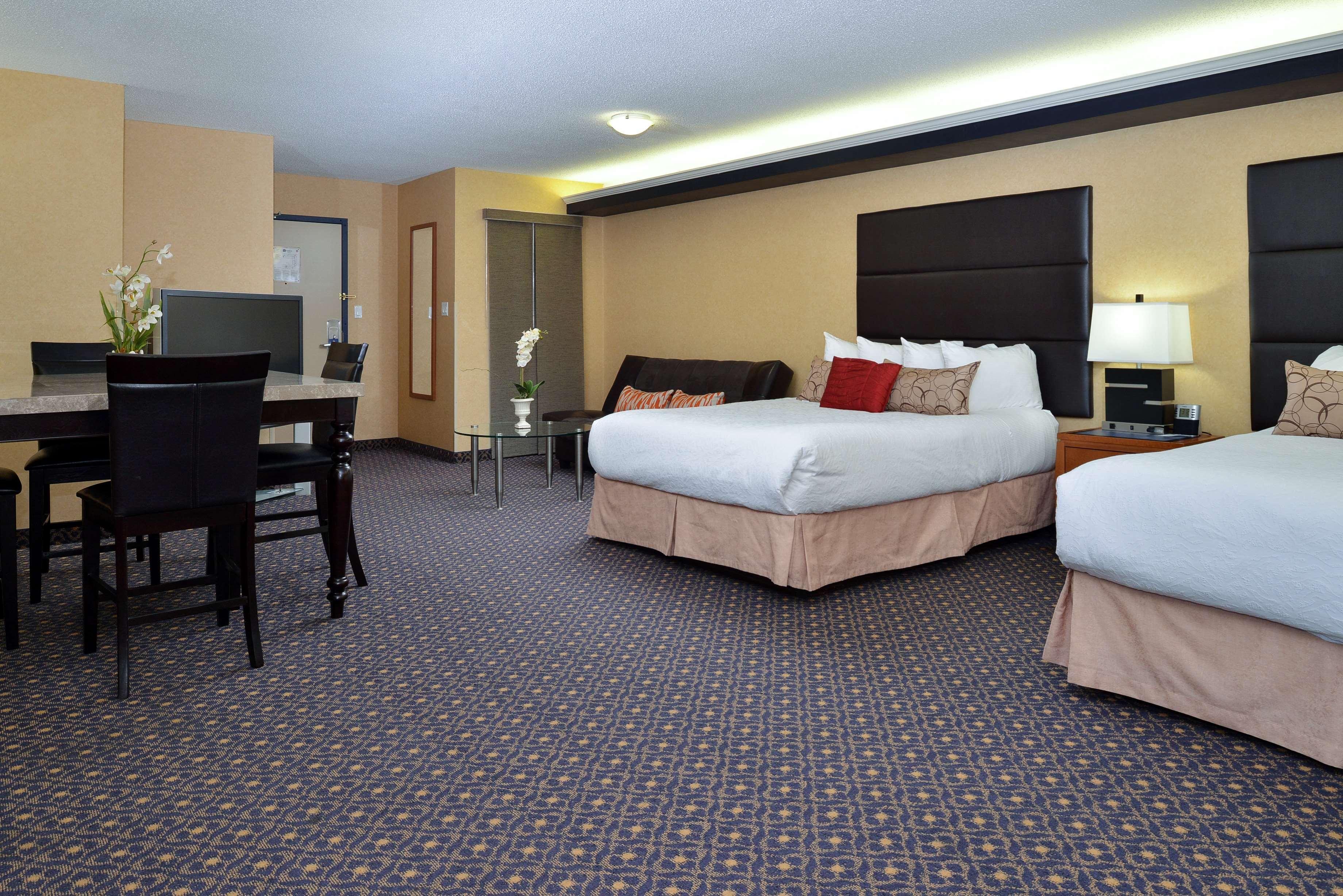 Best Western Plus Regency Inn And Conference Centre Abbotsford Buitenkant foto