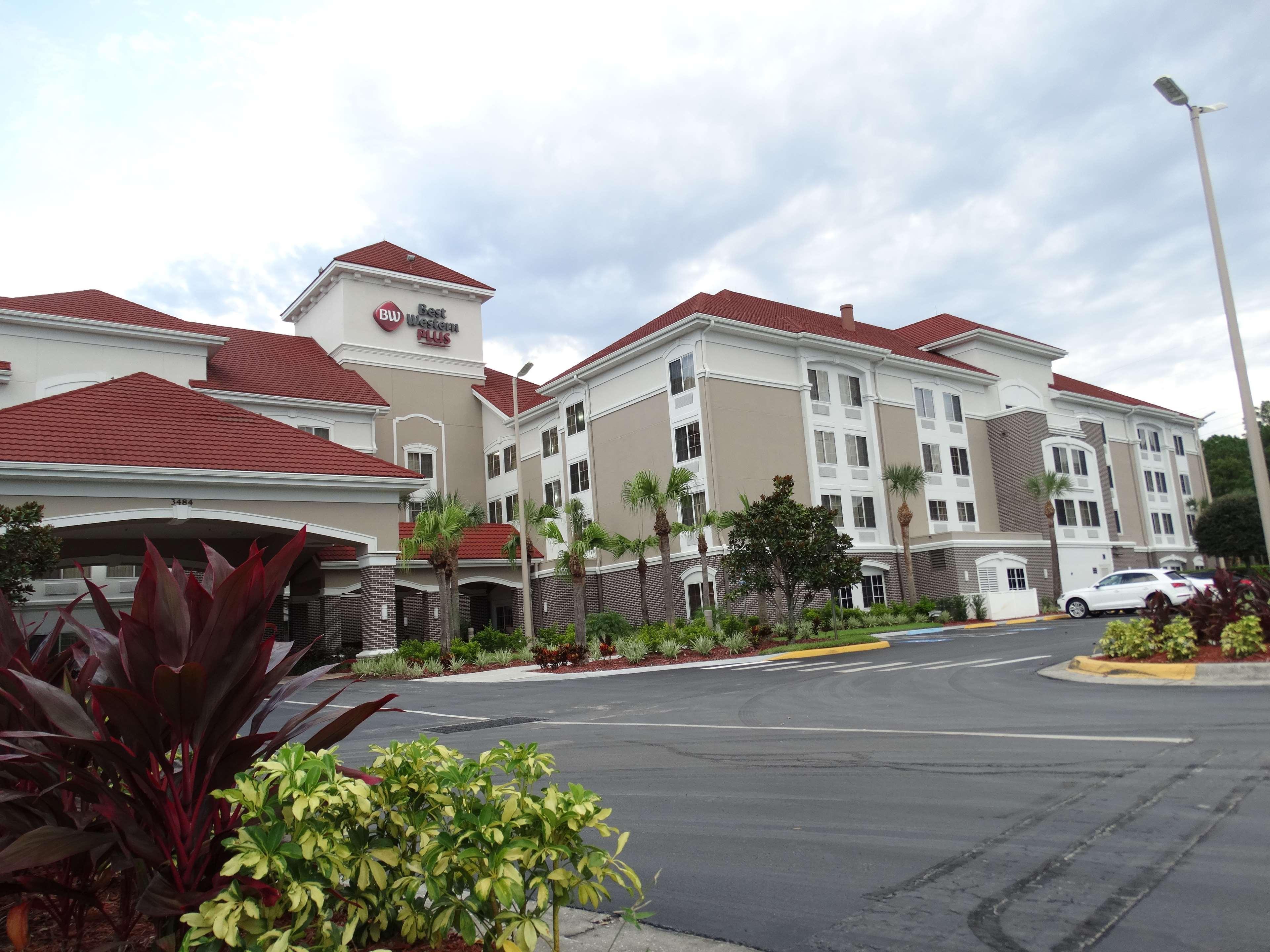 Best Western Plus Regency Inn And Conference Centre Abbotsford Buitenkant foto