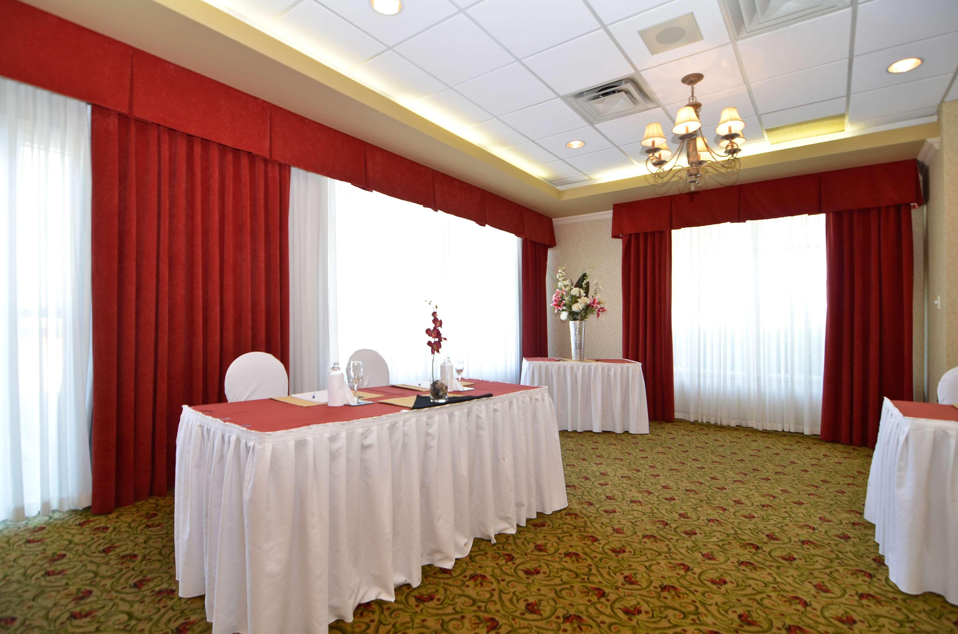 Best Western Plus Regency Inn And Conference Centre Abbotsford Buitenkant foto