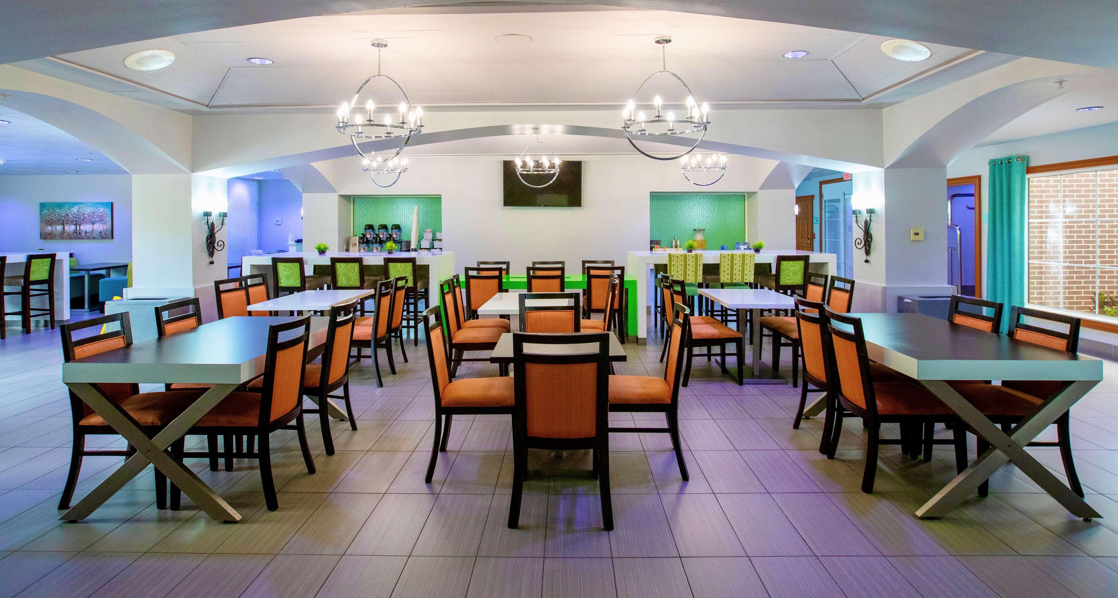 Best Western Plus Regency Inn And Conference Centre Abbotsford Buitenkant foto